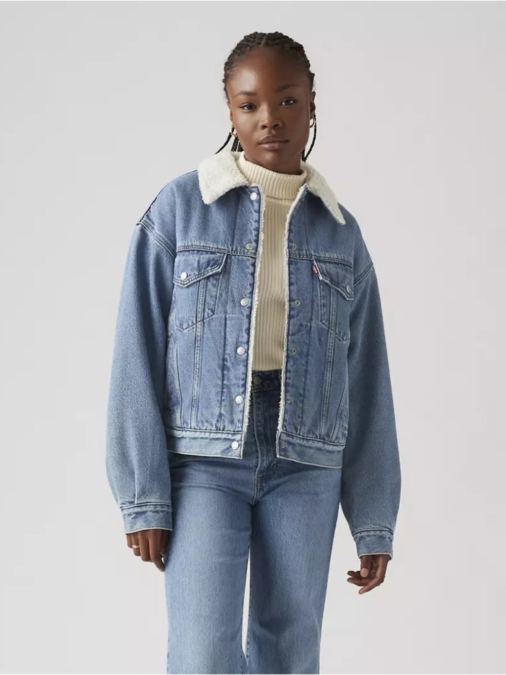 NWT Levi’s 90’s Sherpa Trucker Jacket